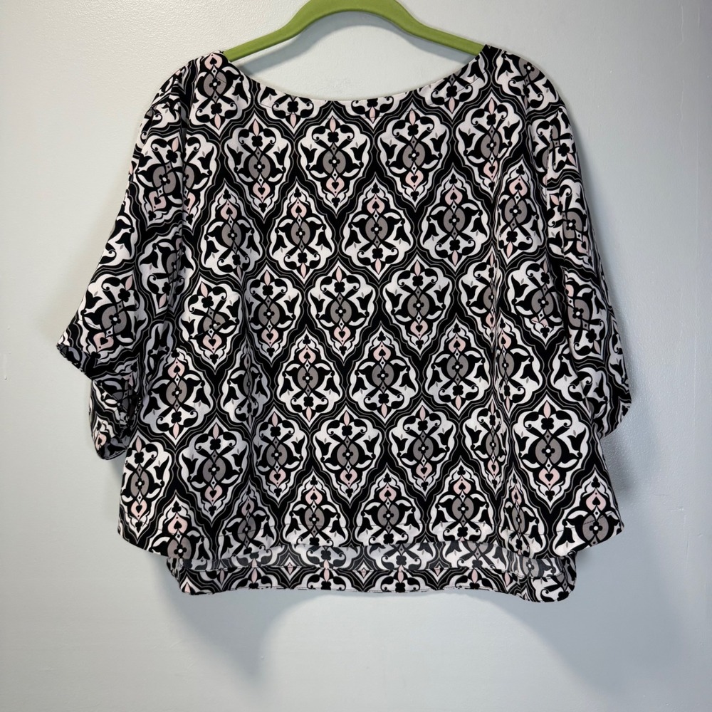 H&M Conscious Collection Damask Print Kimono Sleeve Blouse Black White Pink 14